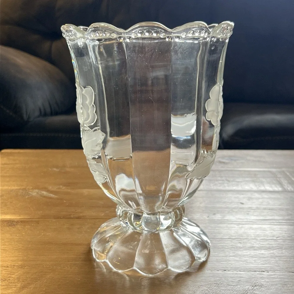 Vintage‎ Clear Pressed Glass Floral Rose Pedestal Large Vase Scalloped Rim MCM